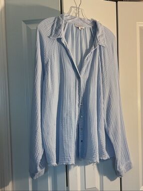 Michael Stars Light Blue Button-Down Shirt